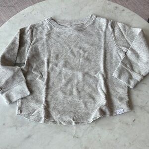 GAP Heather Gray Crewneck Top